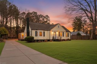 18 Fairway Drive, Lexington, NC 27292