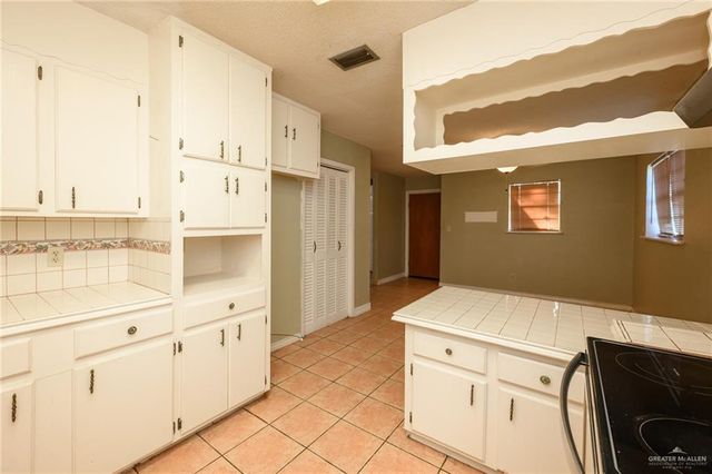 1717 Belinda Drive, Weslaco, TX 78599