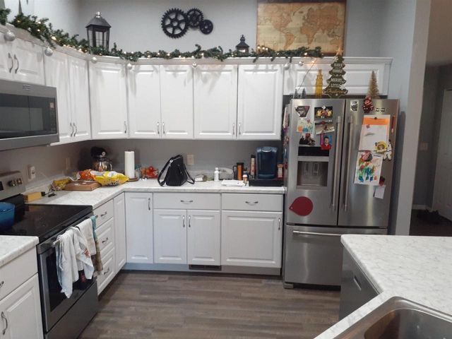 4910 PINE NEEDLE WAY, Wisconsin Rapids, WI 54494