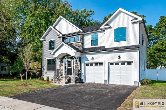 10 Hector Avenue, Edison, NJ 08817