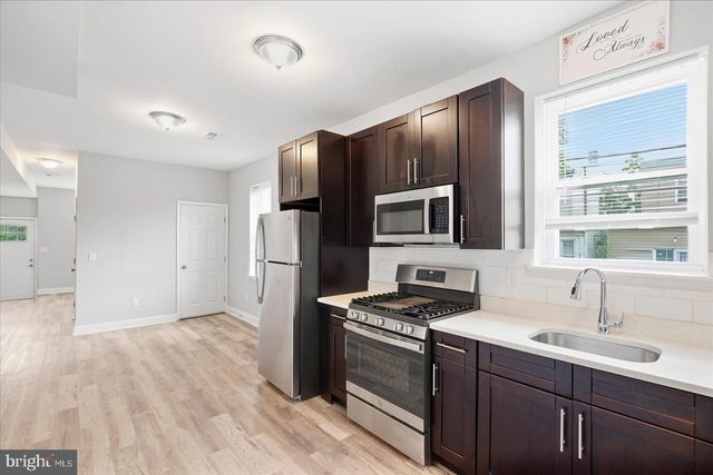 156 IRVING ST, Baltimore, MD 21229