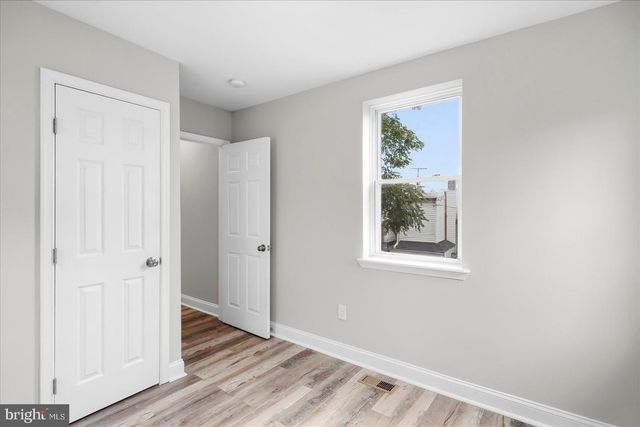 156 IRVING ST, Baltimore, MD 21229
