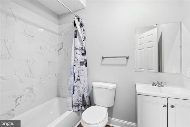 156 IRVING ST, Baltimore, MD 21229