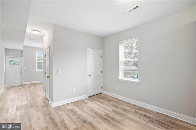 156 IRVING ST, Baltimore, MD 21229