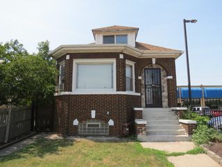 10540 S Avenue B Avenue, Chicago, IL 60617