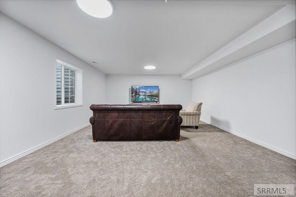 Image 28 of property listing at 625 Vale Lane, Rexburg, ID 83440