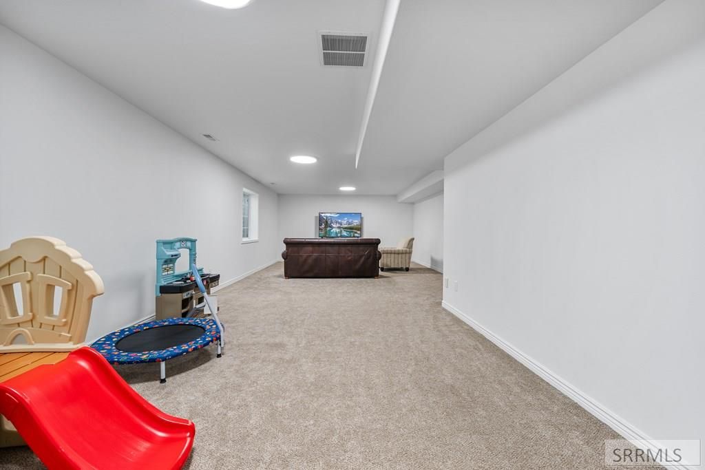 Image 30 of property listing at 625 Vale Lane, Rexburg, ID 83440