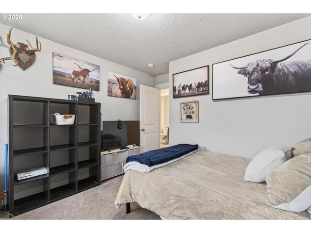 52171 Casswell Dr, Scappoose, OR 97056