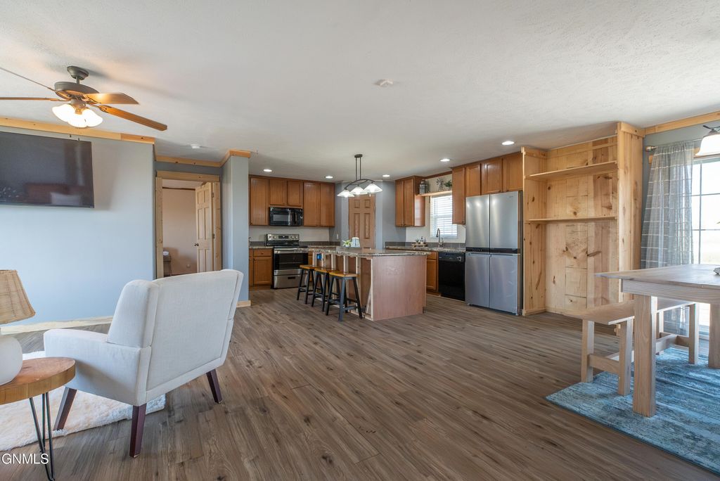 2604 141q Avenue NW, Alexander, ND 58831 photo 2