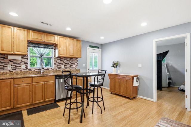 9609 CRAIN HWY, Newburg, MD 20664