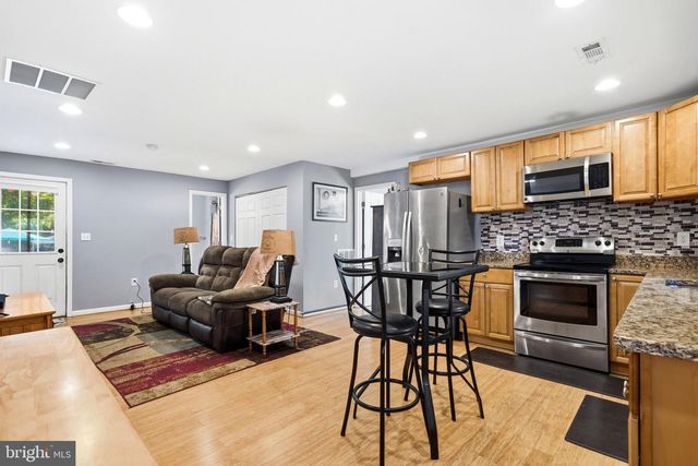 9609 CRAIN HWY, Newburg, MD 20664