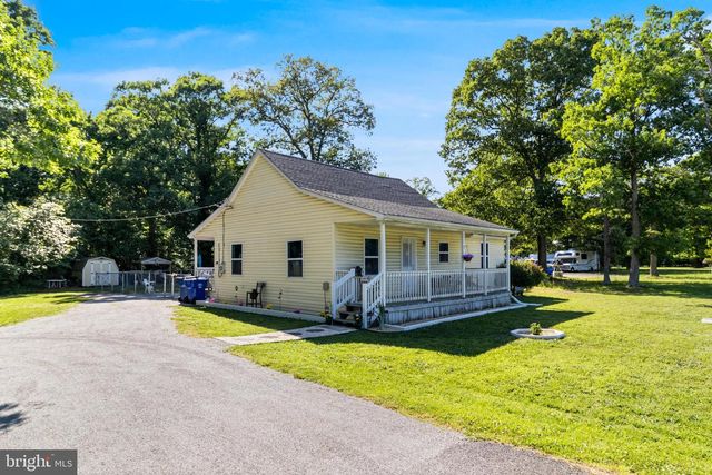9609 CRAIN HWY, Newburg, MD 20664