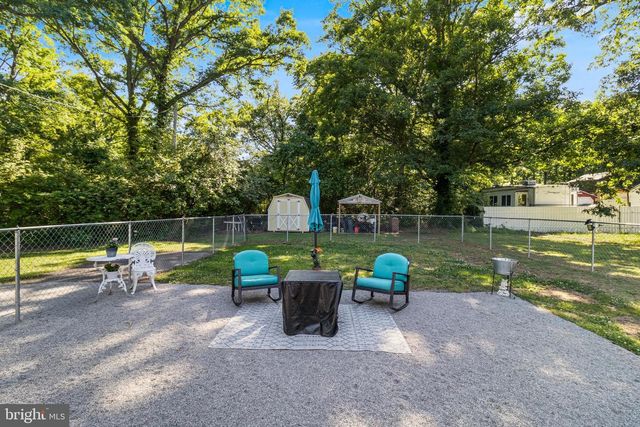 9609 CRAIN HWY, Newburg, MD 20664