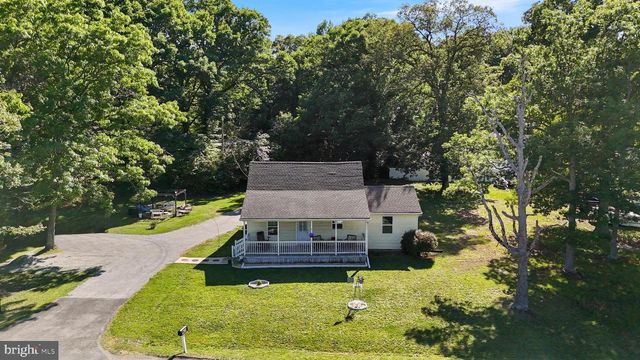 9609 CRAIN HWY, Newburg, MD 20664