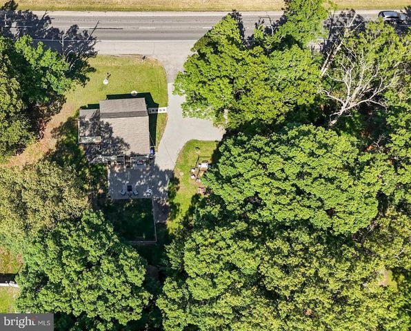 9609 CRAIN HWY, Newburg, MD 20664