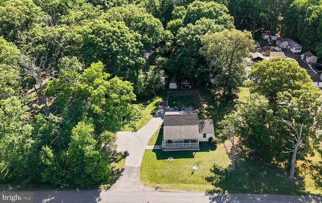 9609 CRAIN HWY, Newburg, MD 20664
