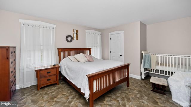 350 MIDDLE RD, Millersburg, PA 17061