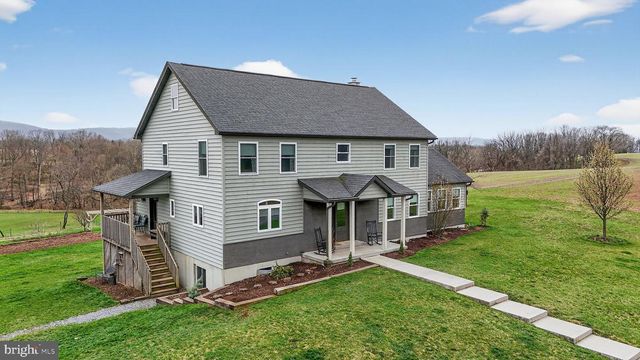 350 MIDDLE RD, Millersburg, PA 17061