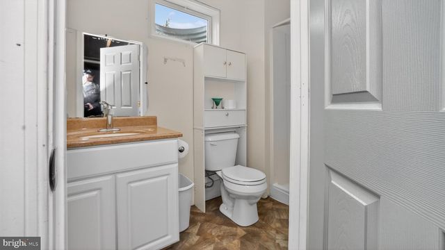 350 MIDDLE RD, Millersburg, PA 17061