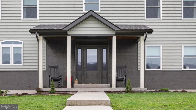 350 MIDDLE RD, Millersburg, PA 17061