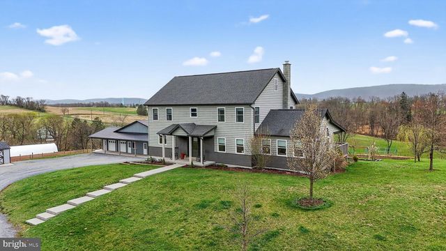350 MIDDLE RD, Millersburg, PA 17061