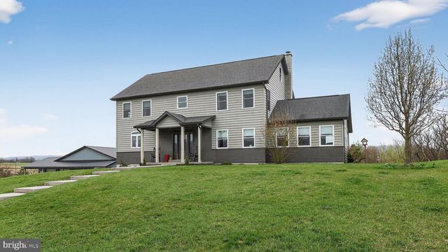 350 MIDDLE RD, Millersburg, PA 17061