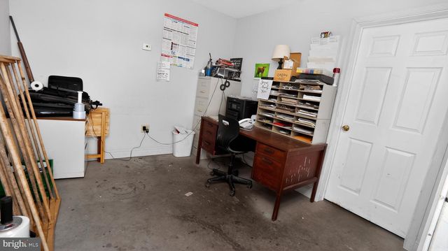 350 MIDDLE RD, Millersburg, PA 17061