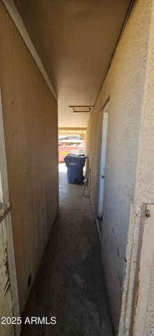 4634 W WELDON Avenue, Phoenix, AZ 85031