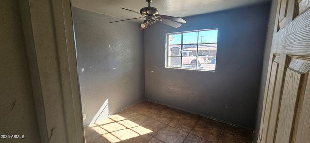 4634 W WELDON Avenue, Phoenix, AZ 85031