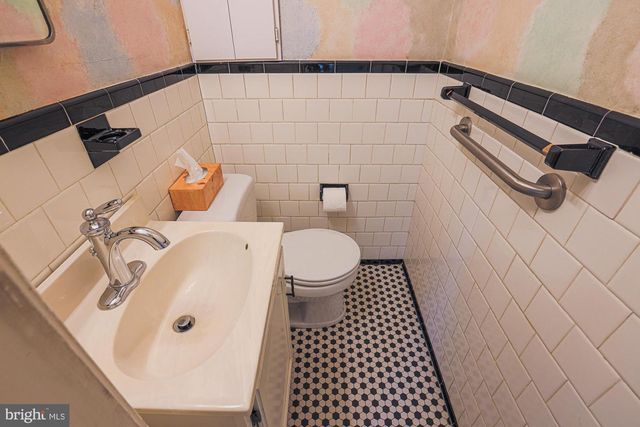 3106 LABYRINTH RD, Baltimore, MD 21208