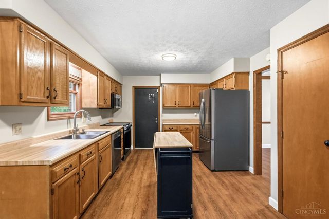 8334 Mary Beth Drive, West Chester, OH 45069