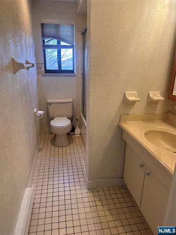 279 Clark Street C3, Hackensack, NJ 07601