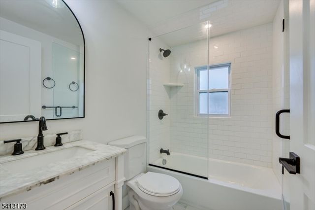 299 7Th Ave, Newark City, NJ 07107