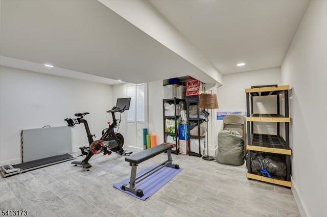 299 7Th Ave, Newark City, NJ 07107