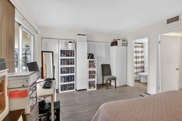 101 SW 132nd Way 213J, Pembroke Pines, FL 33027