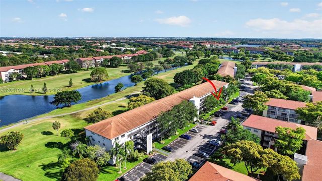 101 SW 132nd Way 213J, Pembroke Pines, FL 33027
