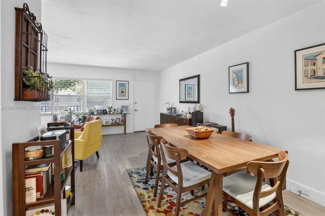 101 SW 132nd Way 213J, Pembroke Pines, FL 33027