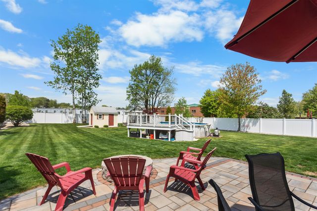 117 Brady Circle, Manchester, NH 03109