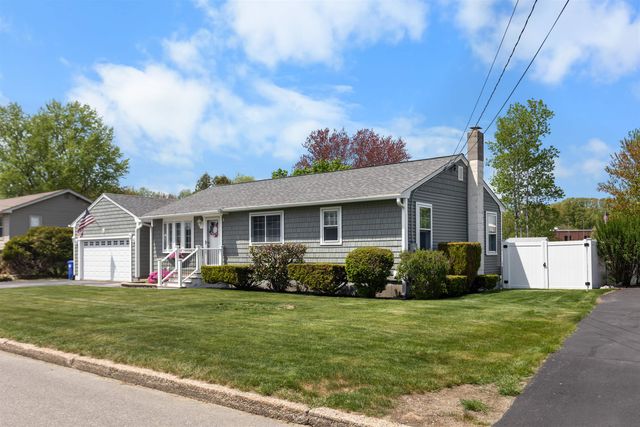 117 Brady Circle, Manchester, NH 03109