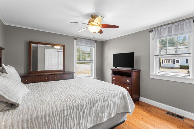 117 Brady Circle, Manchester, NH 03109