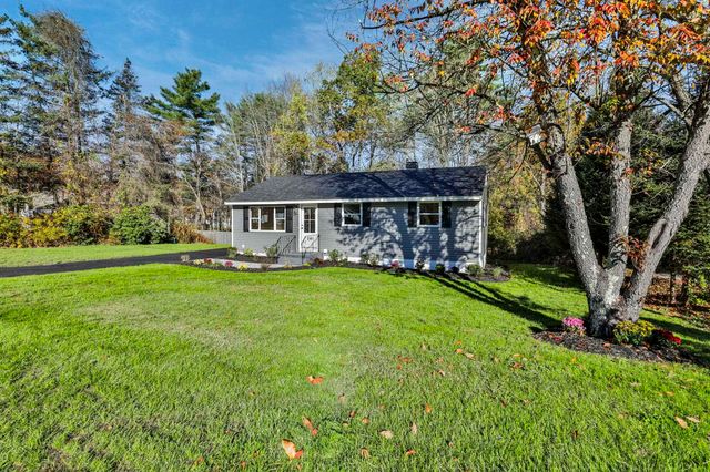 16 Palmer Road, Goffstown, NH 03045