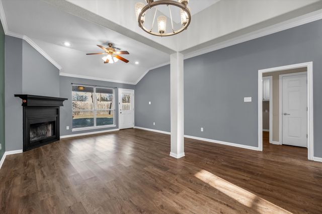 4339 Blackwell Street, Bellmead, TX 76705