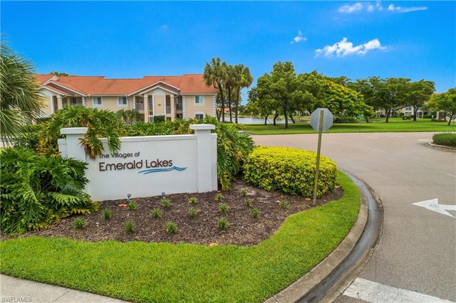 7725 Jewel LN 201, Naples, FL 34109