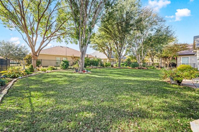 10501 Cascade Drive, Denton, TX 76207