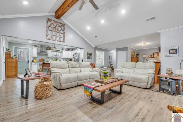 220 Sheehan Bridge Road, Paducah, KY 42003