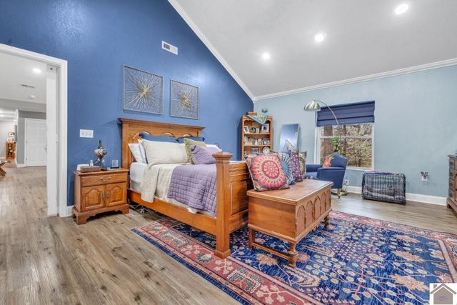 220 Sheehan Bridge Road, Paducah, KY 42003