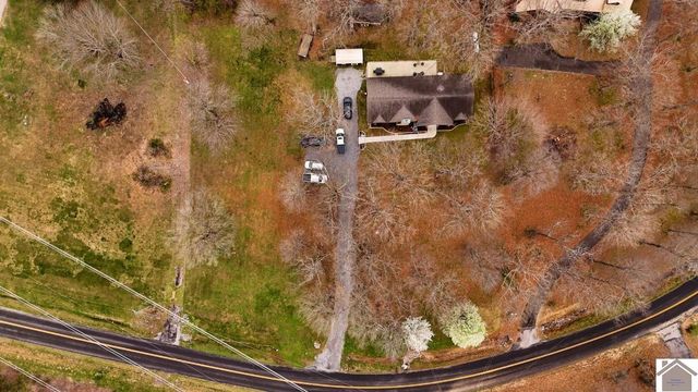 220 Sheehan Bridge Road, Paducah, KY 42003