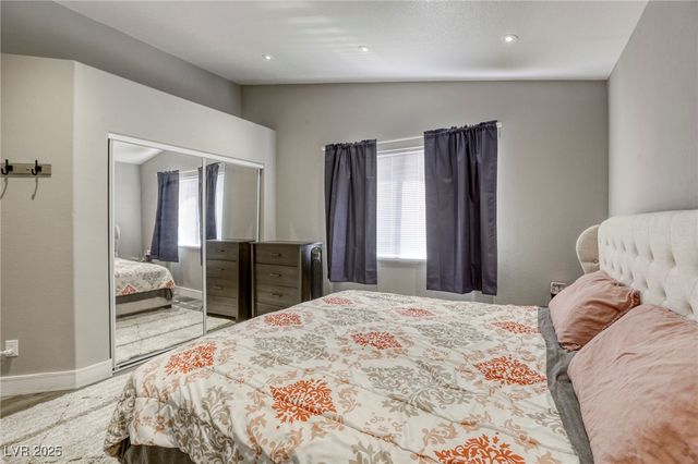 1320 Rainbow Meadows Drive, Las Vegas, NV 89128