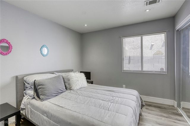 1320 Rainbow Meadows Drive, Las Vegas, NV 89128