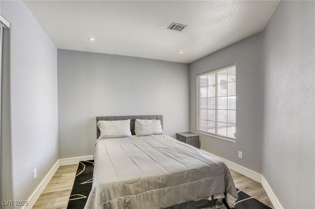 1320 Rainbow Meadows Drive, Las Vegas, NV 89128